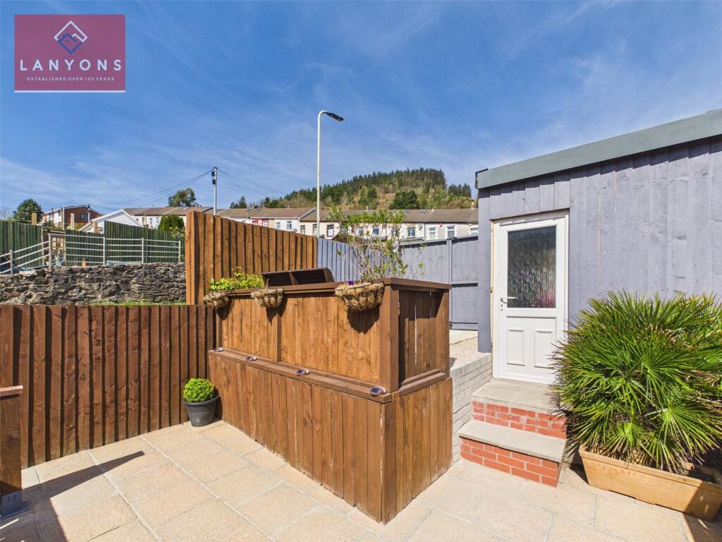 Charles Street, Clydach Vale, Tonypandy, Rhondda Cynon Taf, CF40 - More