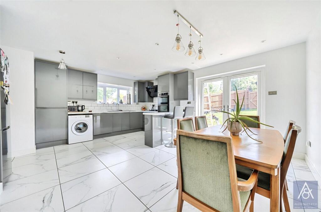 Main image of property: Cartwright Crescent, Brackley, Northamptonshire