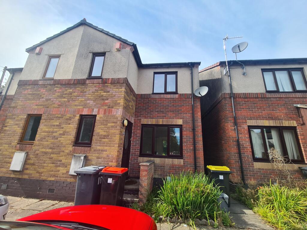 Main image of property: Eskrigge Court, Lancaster, LA1