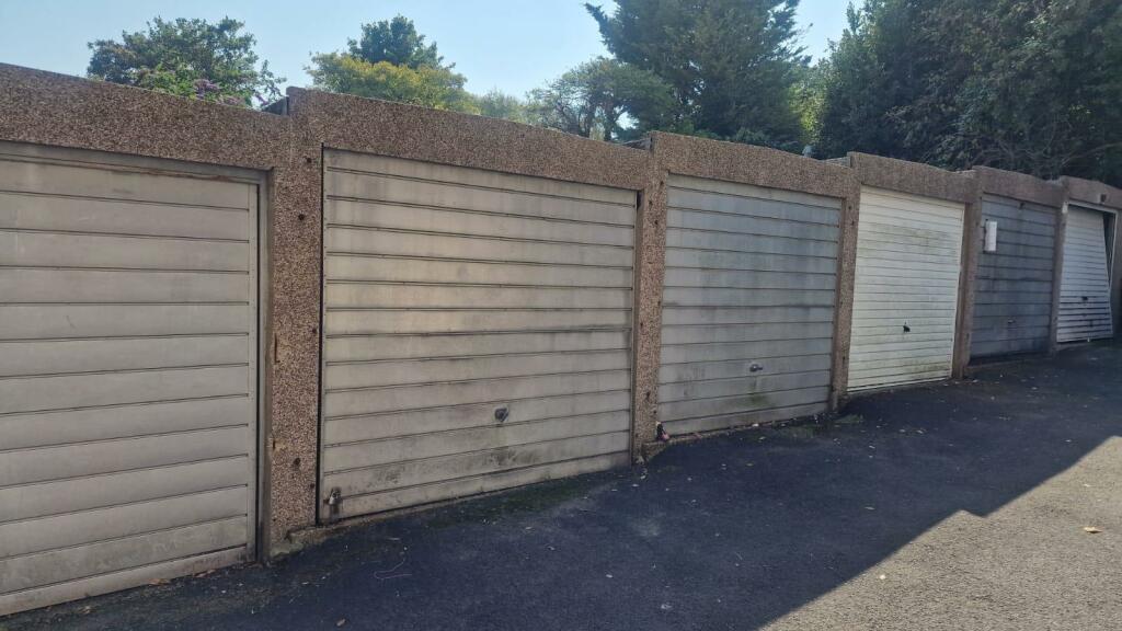 Studio parking on Lewes House, Lewes Road, Eastbourne, £15,000