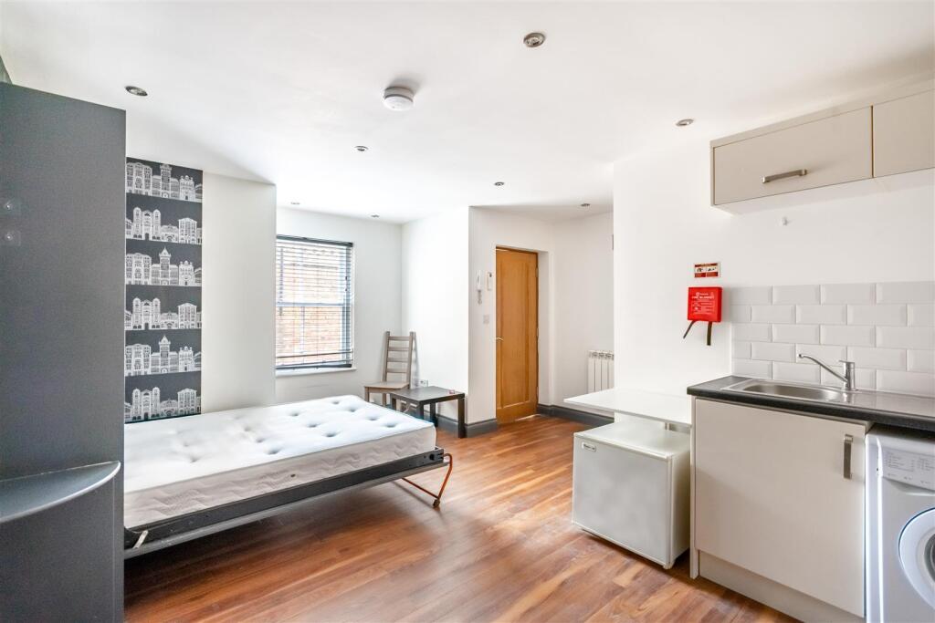 Main image of property: Robson House, Lawrence Street, York, YO10 3WP
