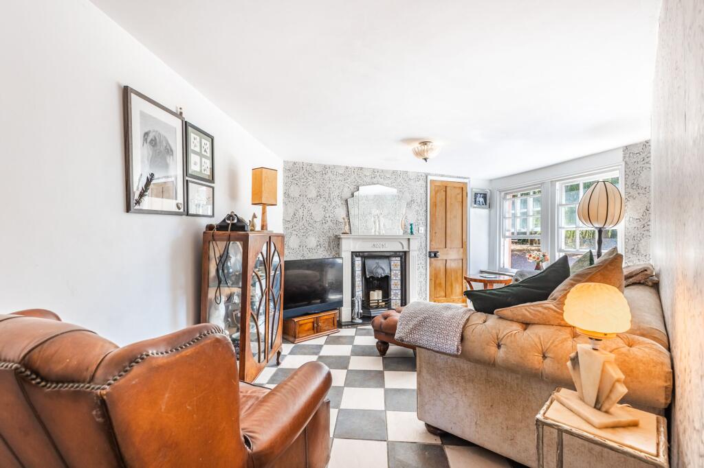 House in Norwich - More