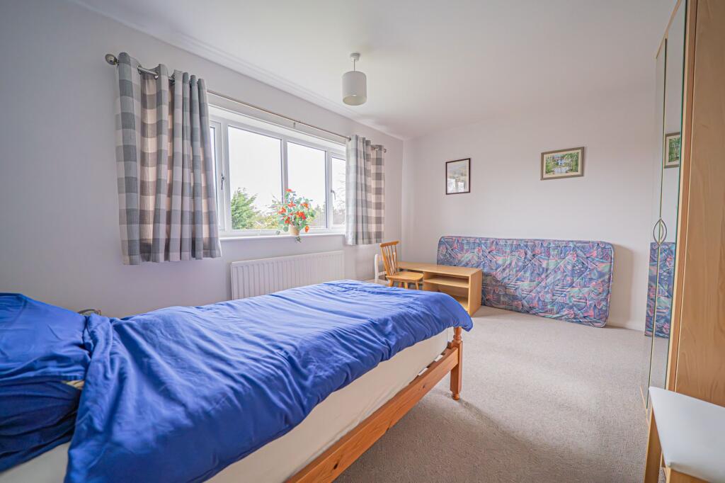 Additional image 32 of Bushwood Drive, Dorridge, B93