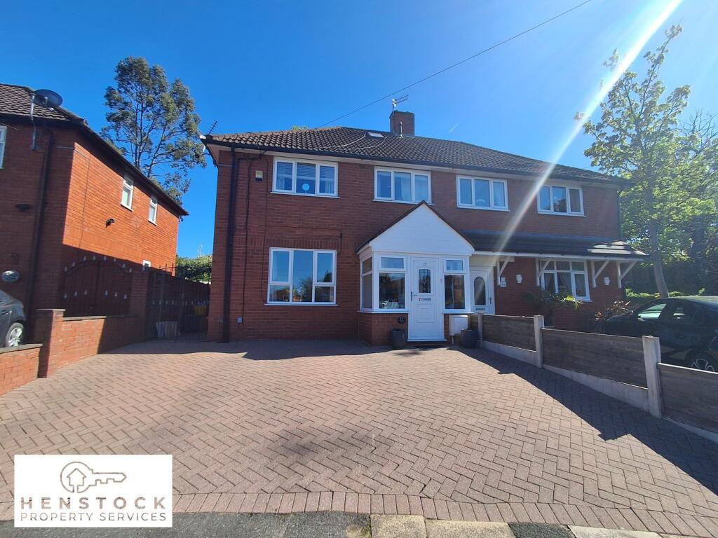 Main image of property: Conway Close, Alkrington, Middleton, Manchester, M24