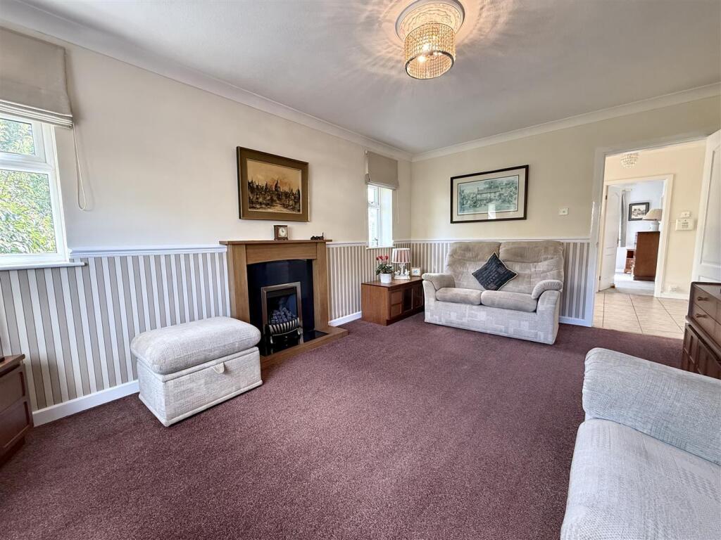 Newfield Avenue, Kenilworth photo 2