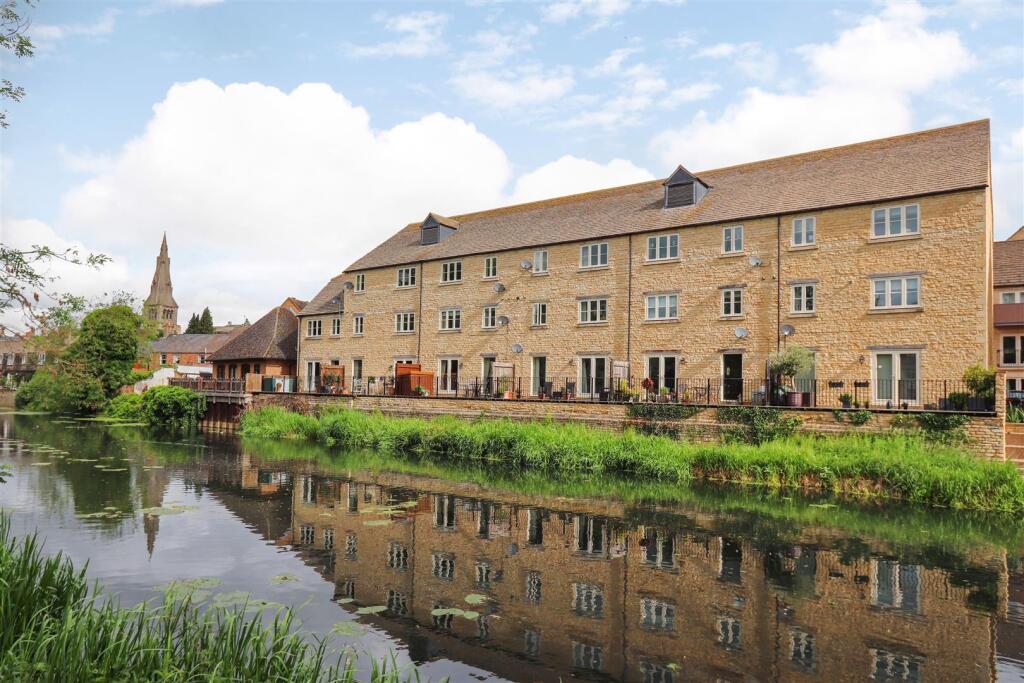 Main image of property: Riverside Place, Stamford, Lincolnshire