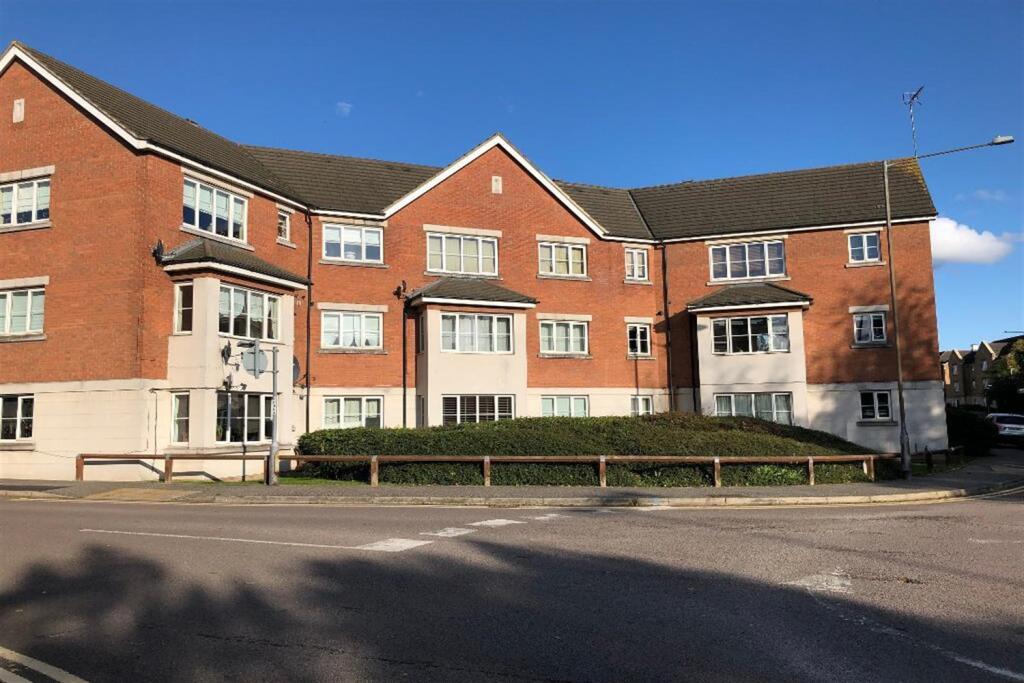 Main image of property: Mayflower Road, RM16