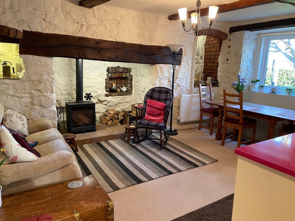 House in Conwy, Esgyryn - More