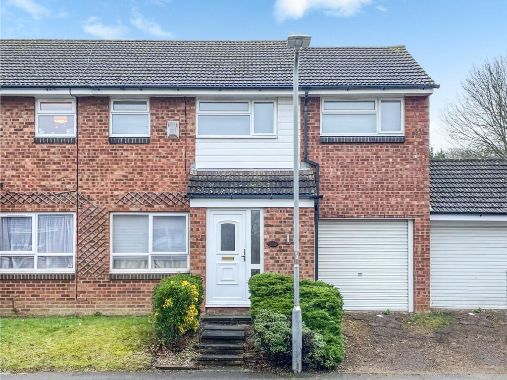 Main image of property: Braybrooke Drive, Furzton, Milton Keynes, MK4