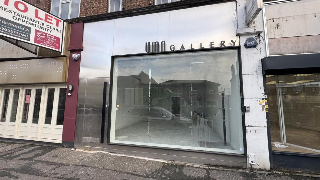 Main image of property: 273 High Road, Loughton, IG10 1AH