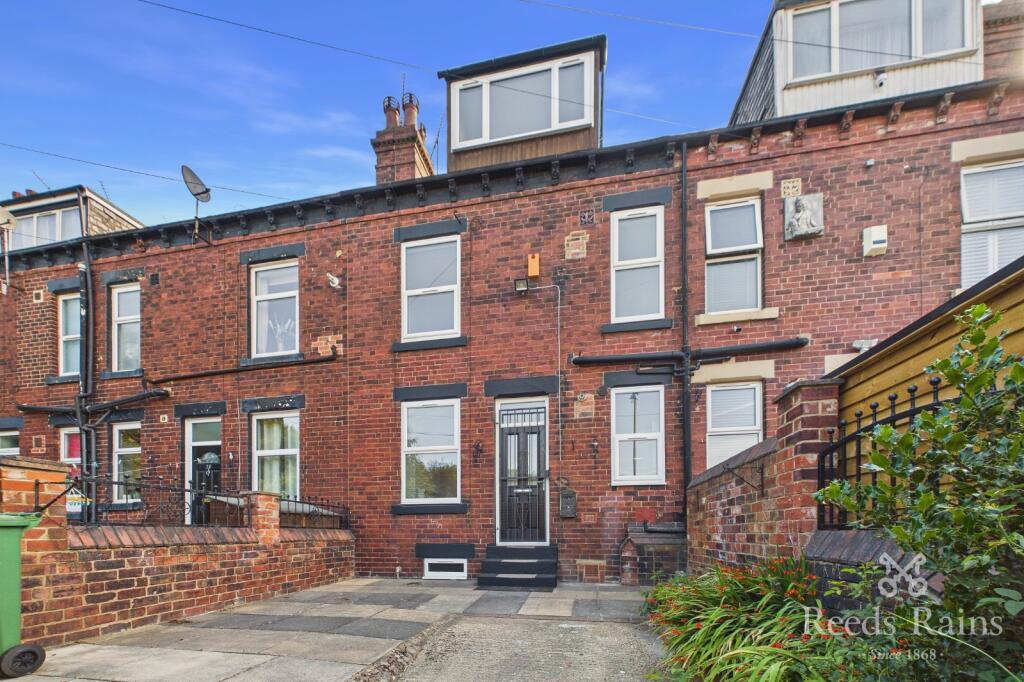Main image of property: Lake Terrace, Leeds, West Yorkshire, LS10