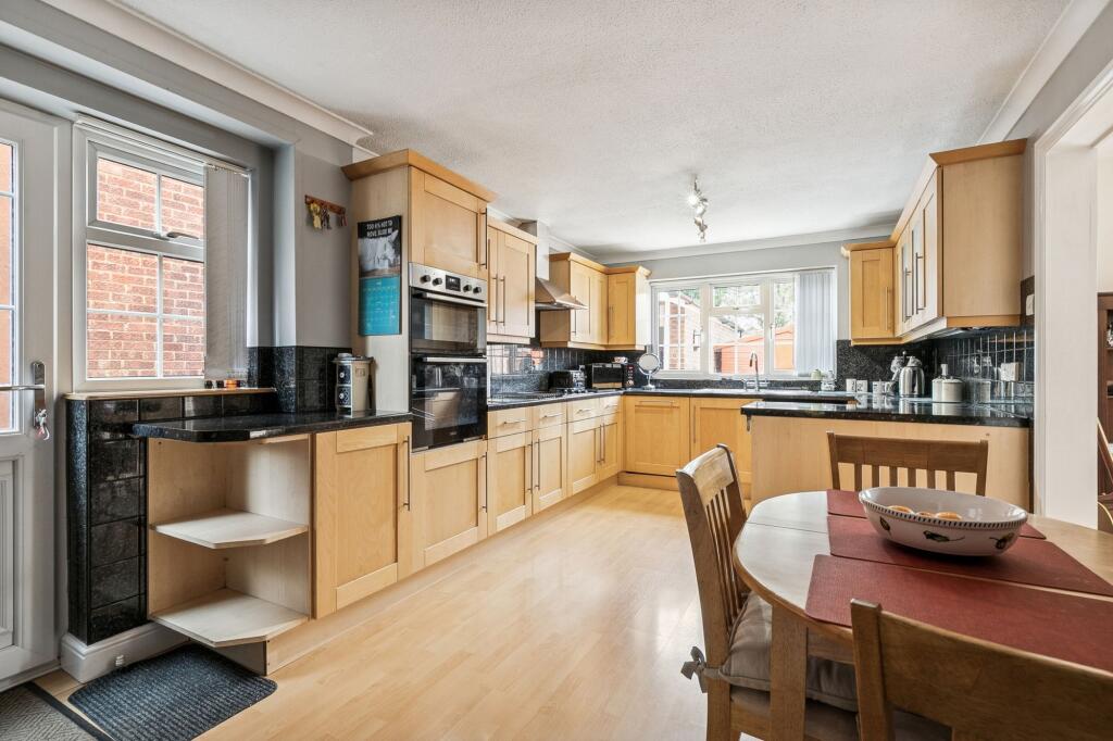 Luton Road, Wilstead, MK45 photo 4