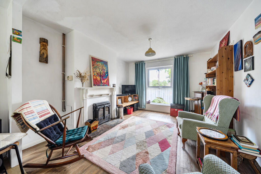 House in Taunton, Seven Ash - View 2