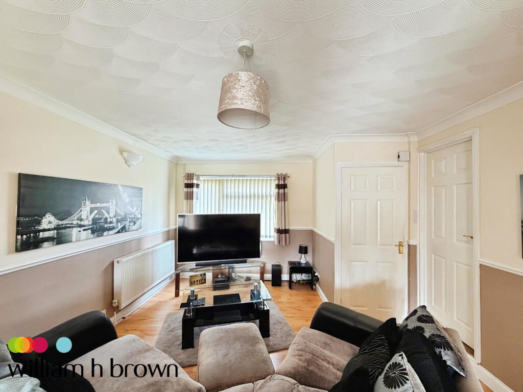 House in Ipswich - View 2