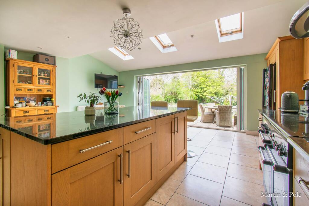 House in Reading, Earley - View 5