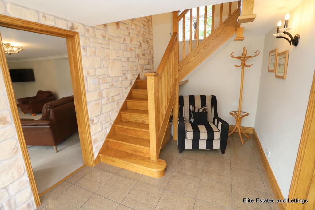 House in Durham - View 5