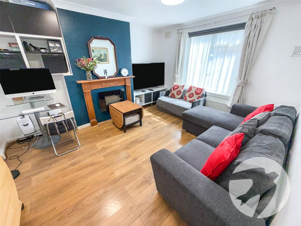 House in London - View 3