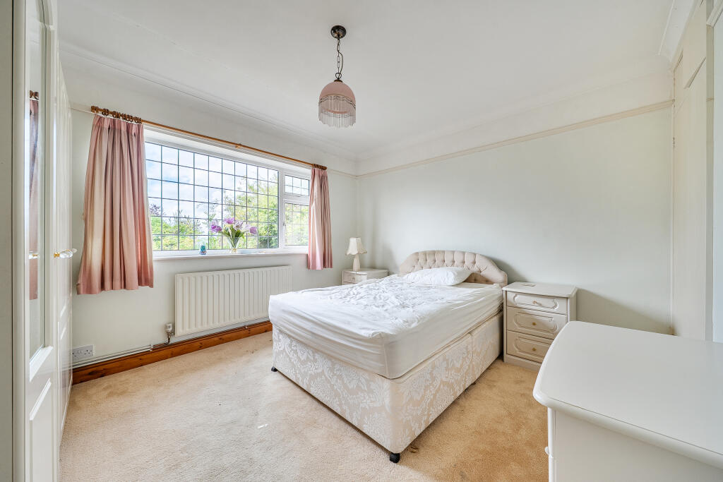 House in Tonbridge - View 4