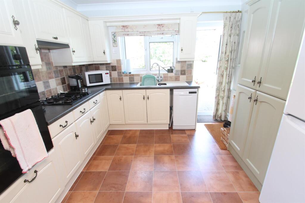 Barberry Avenue, Chatham - View 3