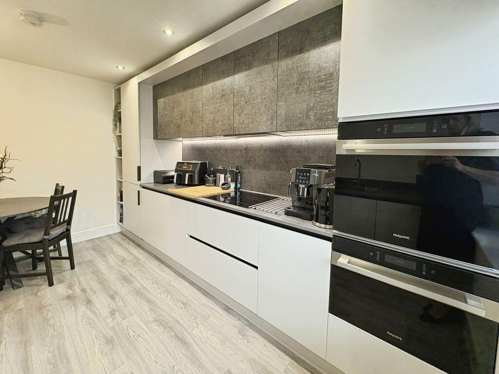 House in North Tyneside, Cygnet Park, Killingworth - More