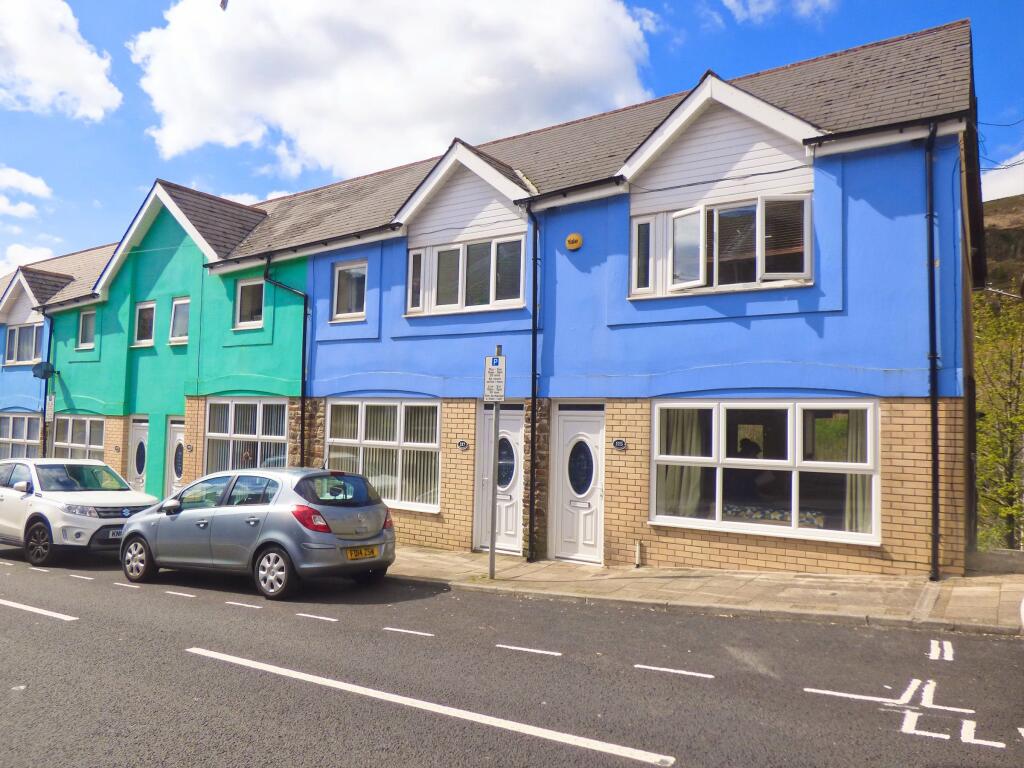 Main image of property: Oxford Street, Pontycymer, Bridgend