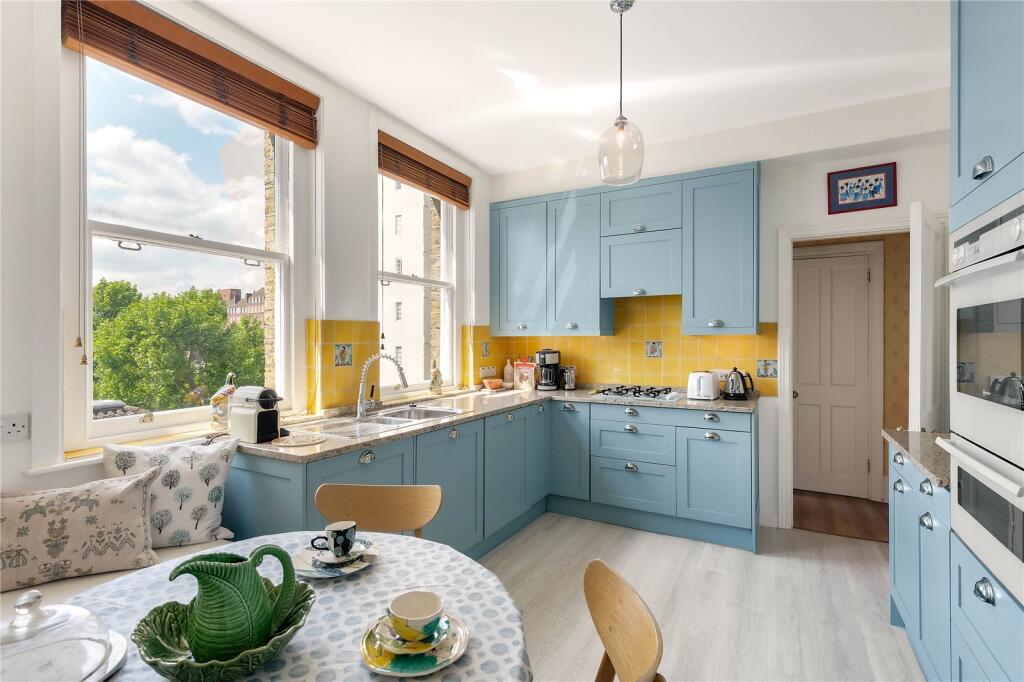 Avenue Court, 23-29 Draycott Avenue, London, SW3 photo 4