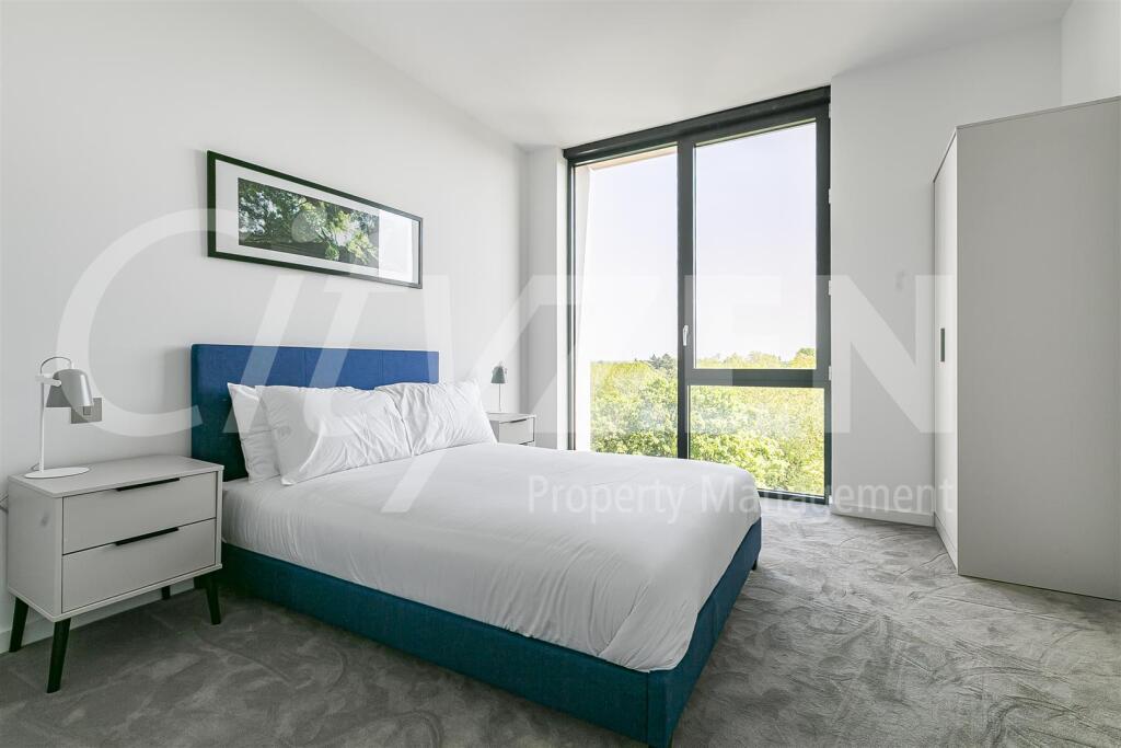 Apartment in London - View 3