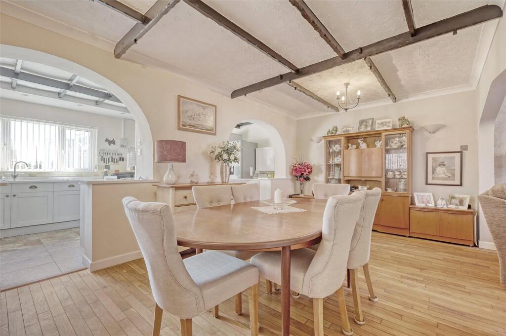 Southend Road, Great Wakering, Southend-on-Sea, Essex, SS3 photo 4