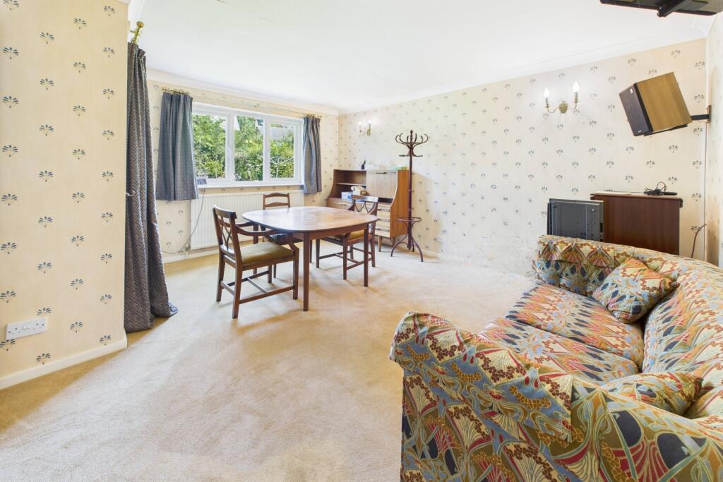 Lindsey Close, Woodnewton, Northamptonshire, PE8 photo 4