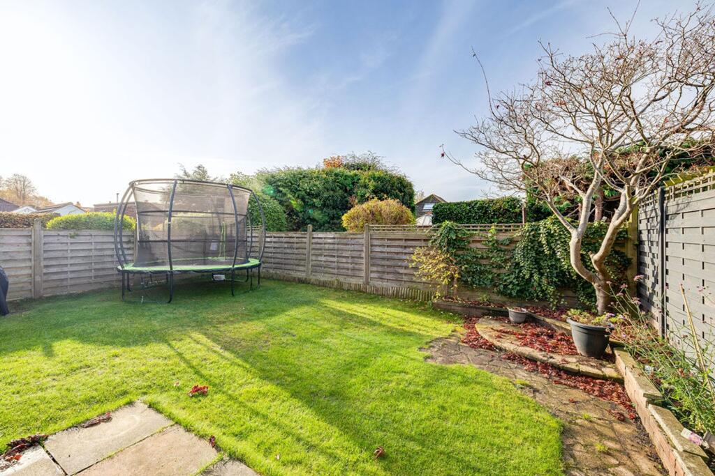 5, Dormer Close, Rowton, CH3 photo 4