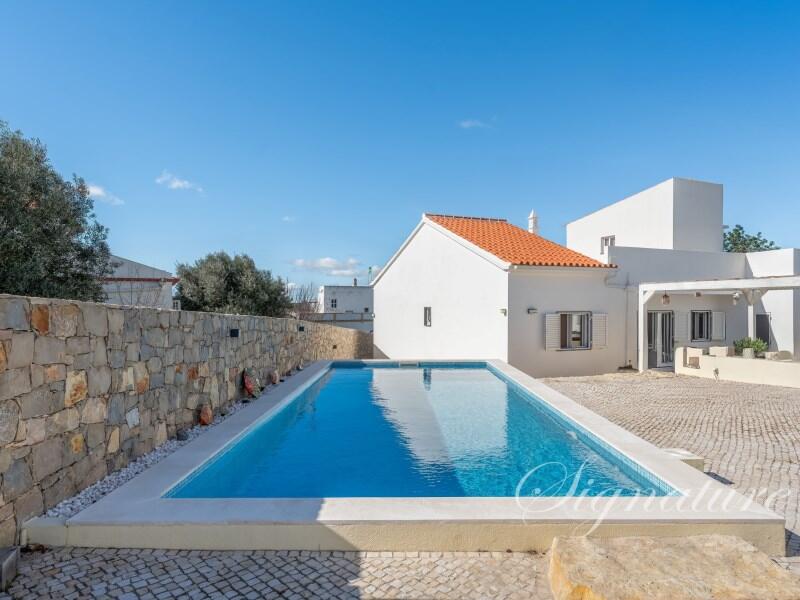 Main image of property: Algarve, Santa Bárbara de Nexe
