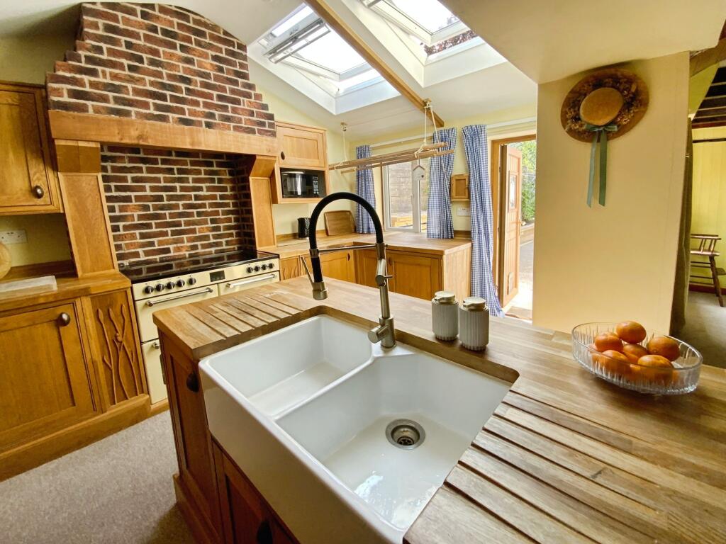 House in York - View 5