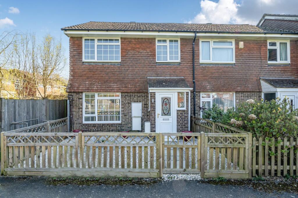 Main image of property: Rivers Walk, Lenham, Maidstone, Kent, ME17