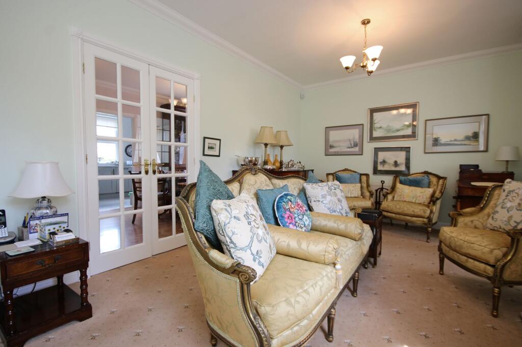 House in Crewe, Weaverham - View 4