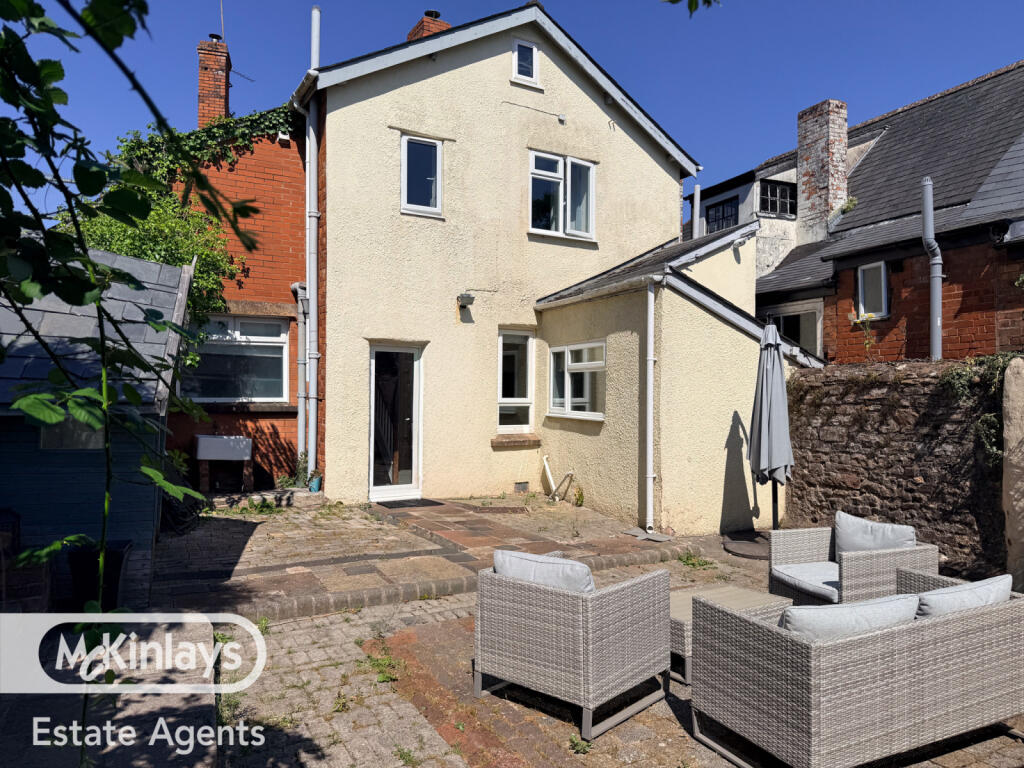 Main image of property: Uffculme, EX15