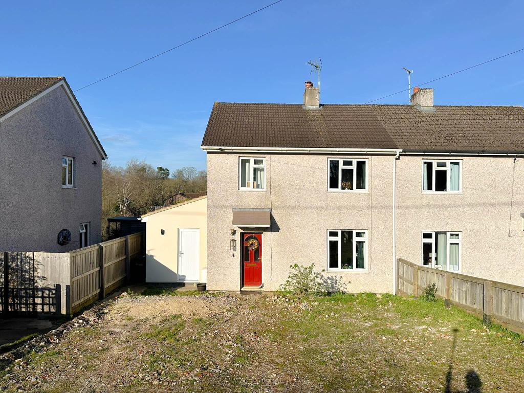 Main image of property: Mintys Top, Bromham, SN15 2HB