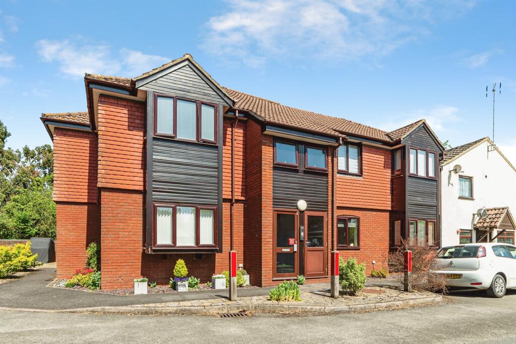 Main image of property: Mill Close, Sherfield-On-Loddon, Hook