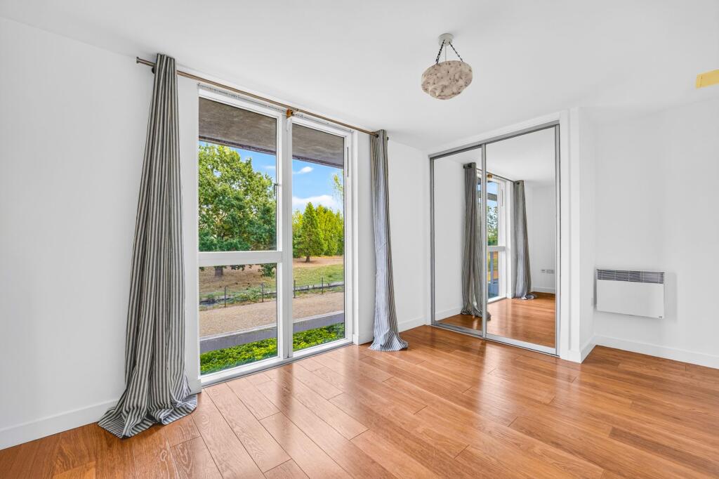Apartment in London - View 4