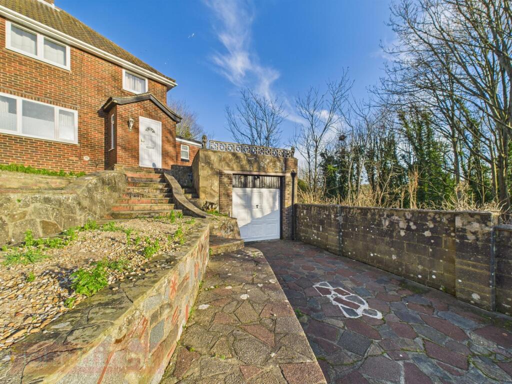 1 bedroom house for rent