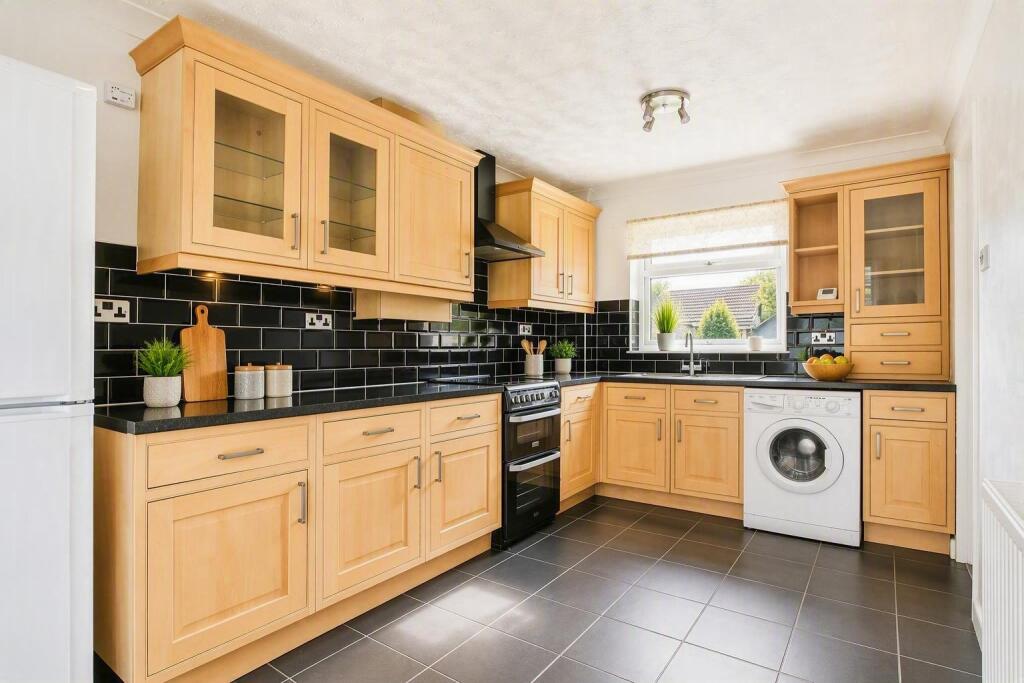 House in Stockport, Adswood - View 4