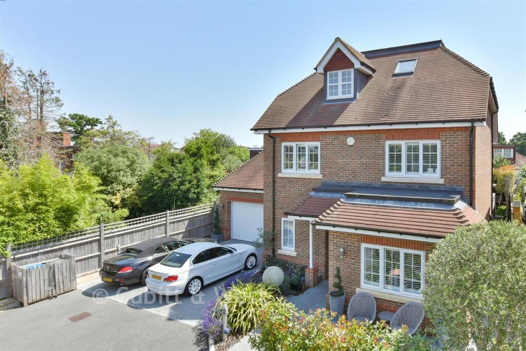 Main image of property: Hanbury Mews, Shirley, Croydon, Surrey