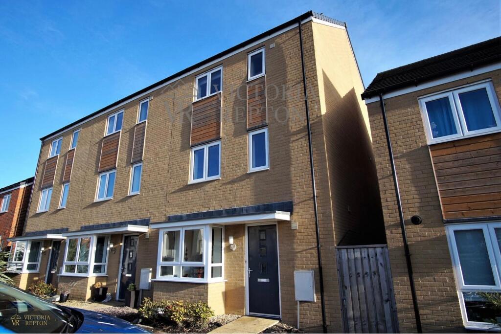 Main image of property: Skinners Croft Patchway BS34