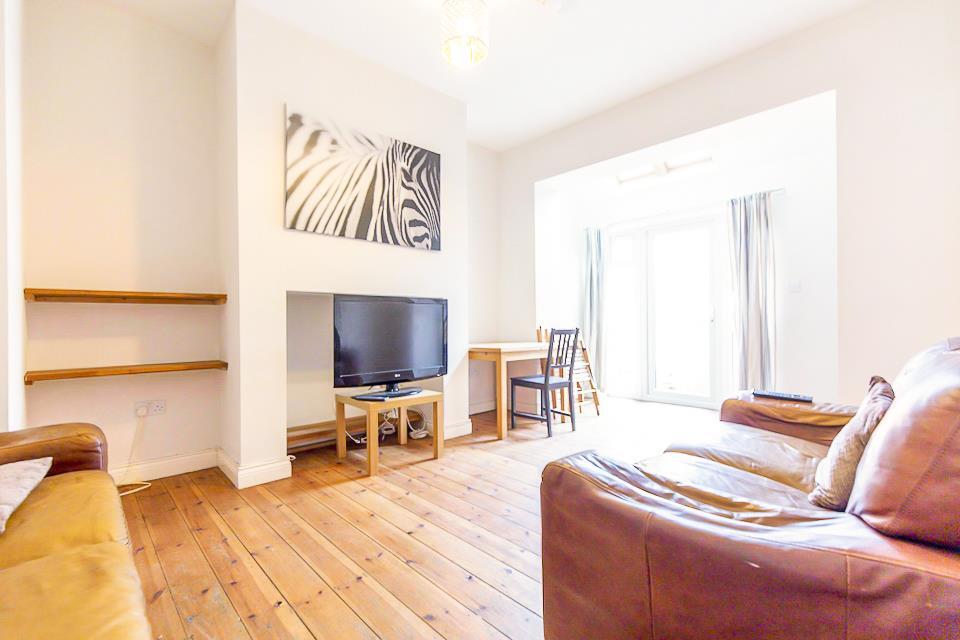 House in Newcastle upon Tyne - More
