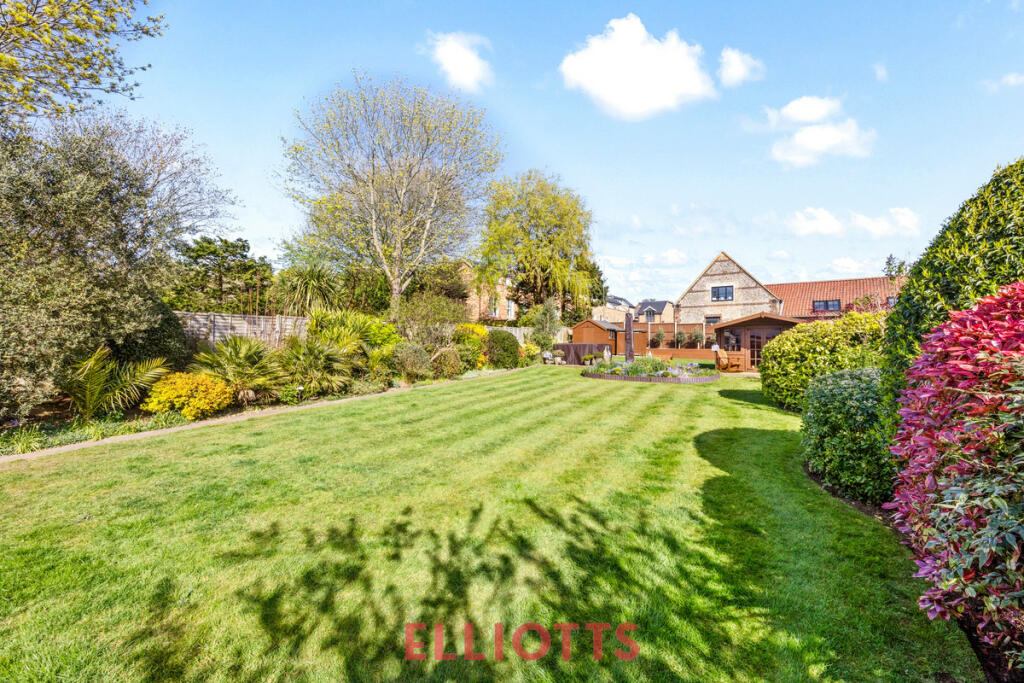 House in Hove, Brunswick - View 4