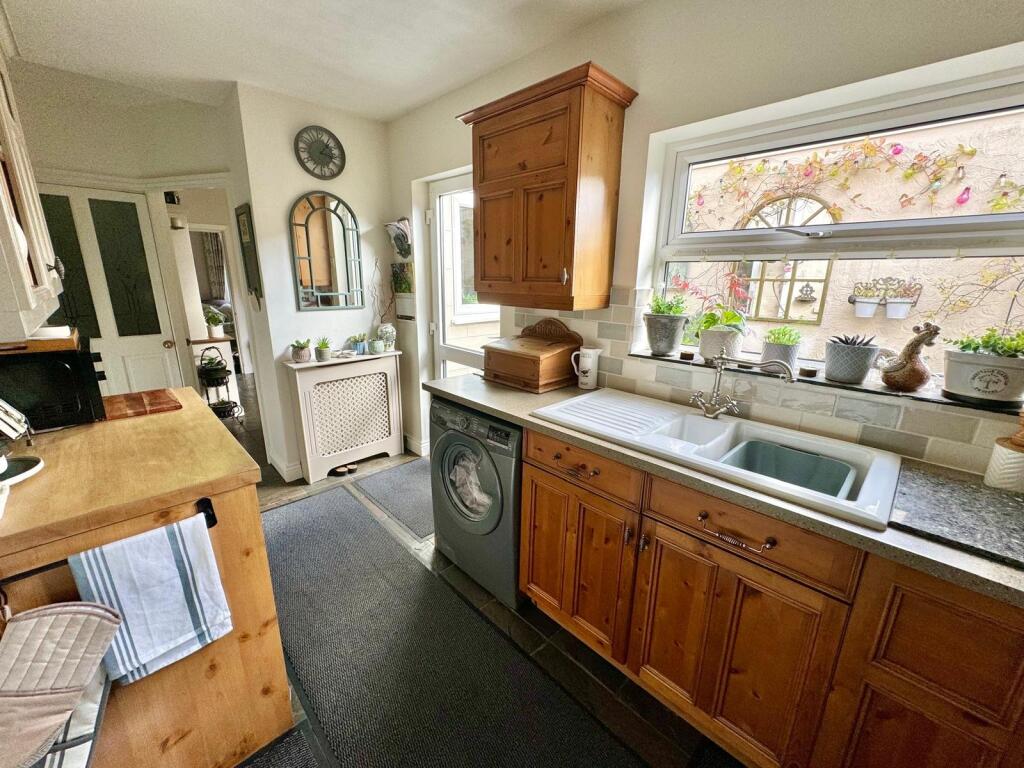 Collinge Street, Rossendale, Lancashire, BB4 photo 5
