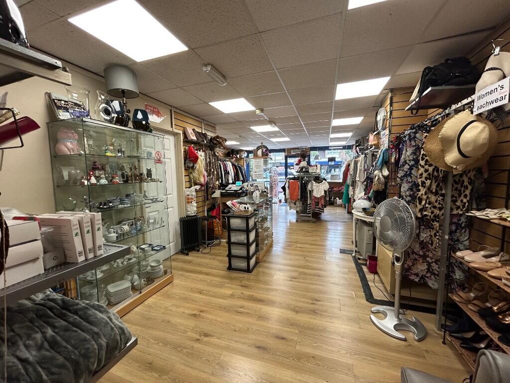 71 High Street, Waltham Cross, Hertfordshire - View 4