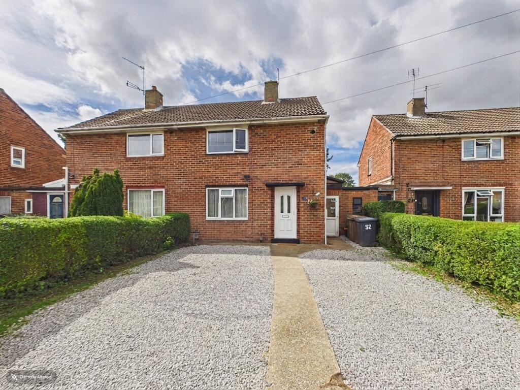 Main image of property: Stapleford Avenue, Lincoln, LN2