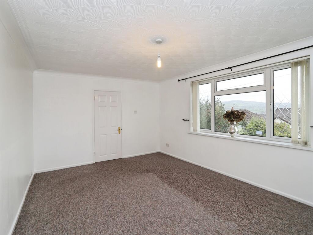House in Cardiff - View 4
