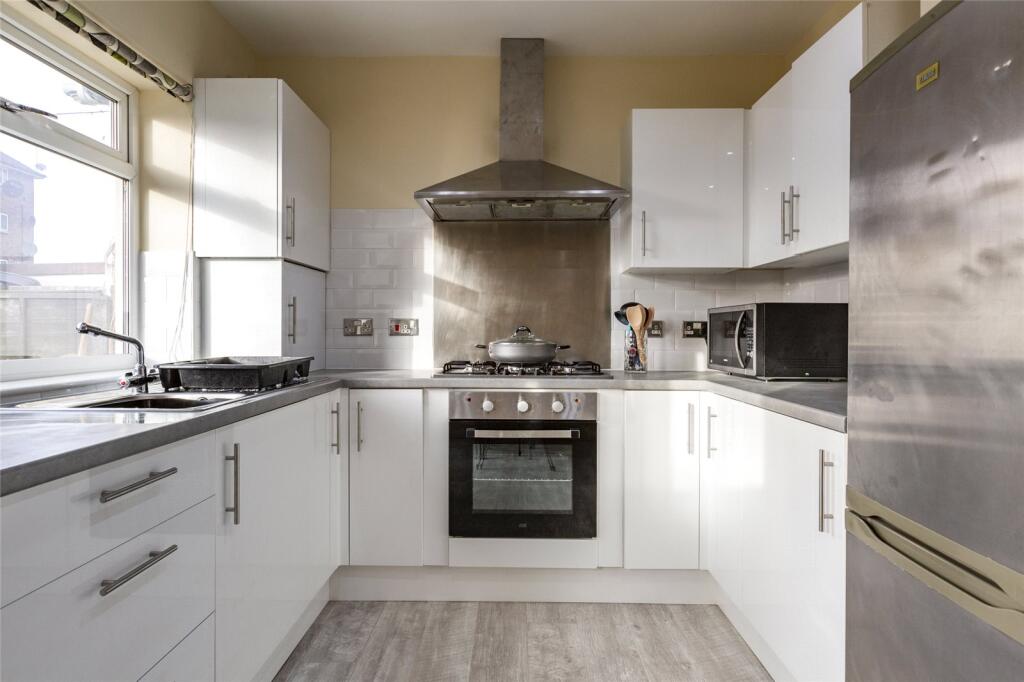 Main image of property: The Roundway, Haringay, London, N17