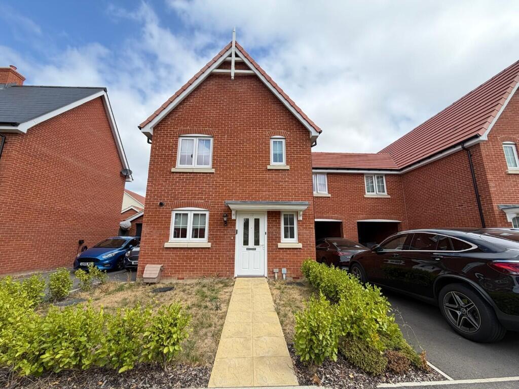 Main image of property: Dovehouse Field, Braintree, Essex, CM77